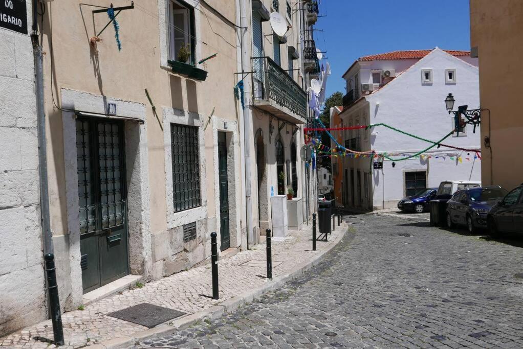 Апартаменты Alfama'S Hidden Terrace Gem Лиссабон Экстерьер фото